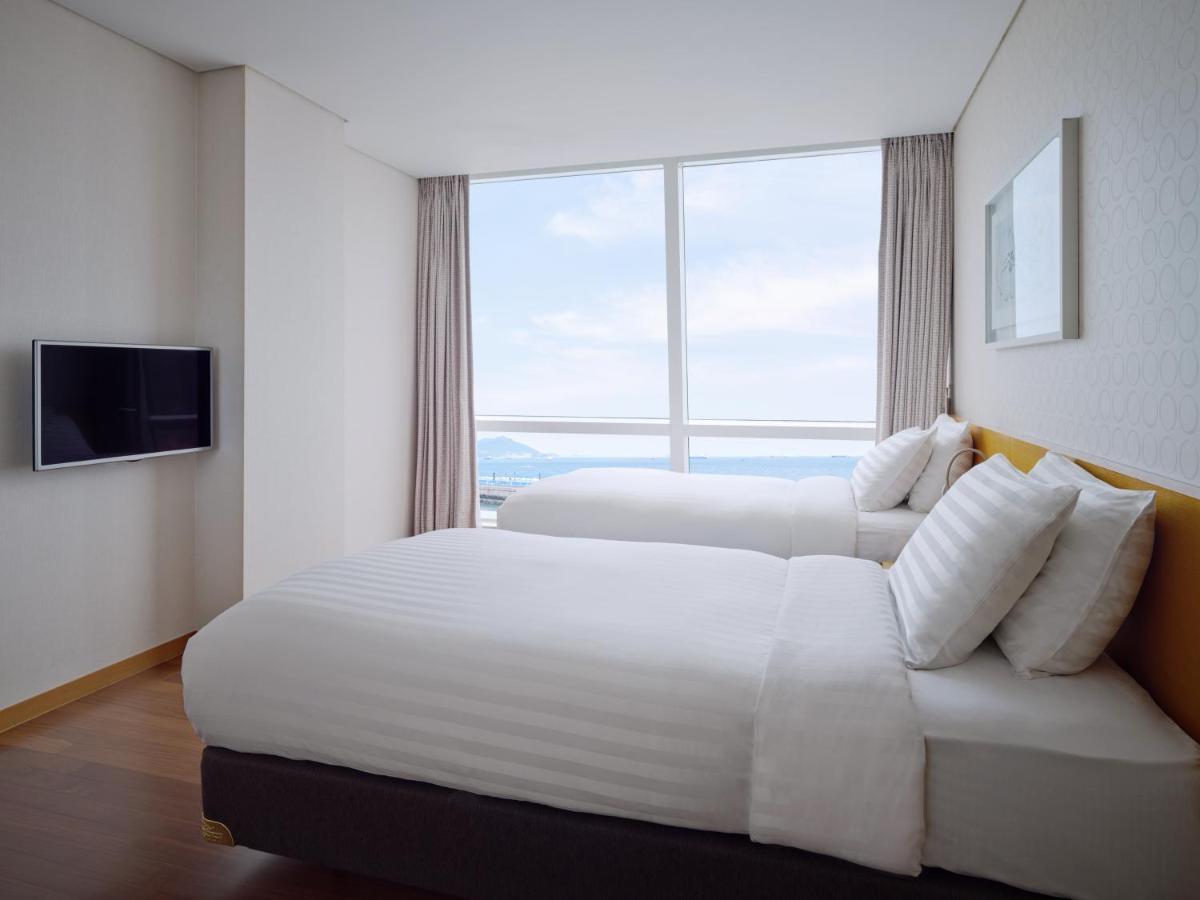 Sono Calm Yeosu Hotel Buitenkant foto