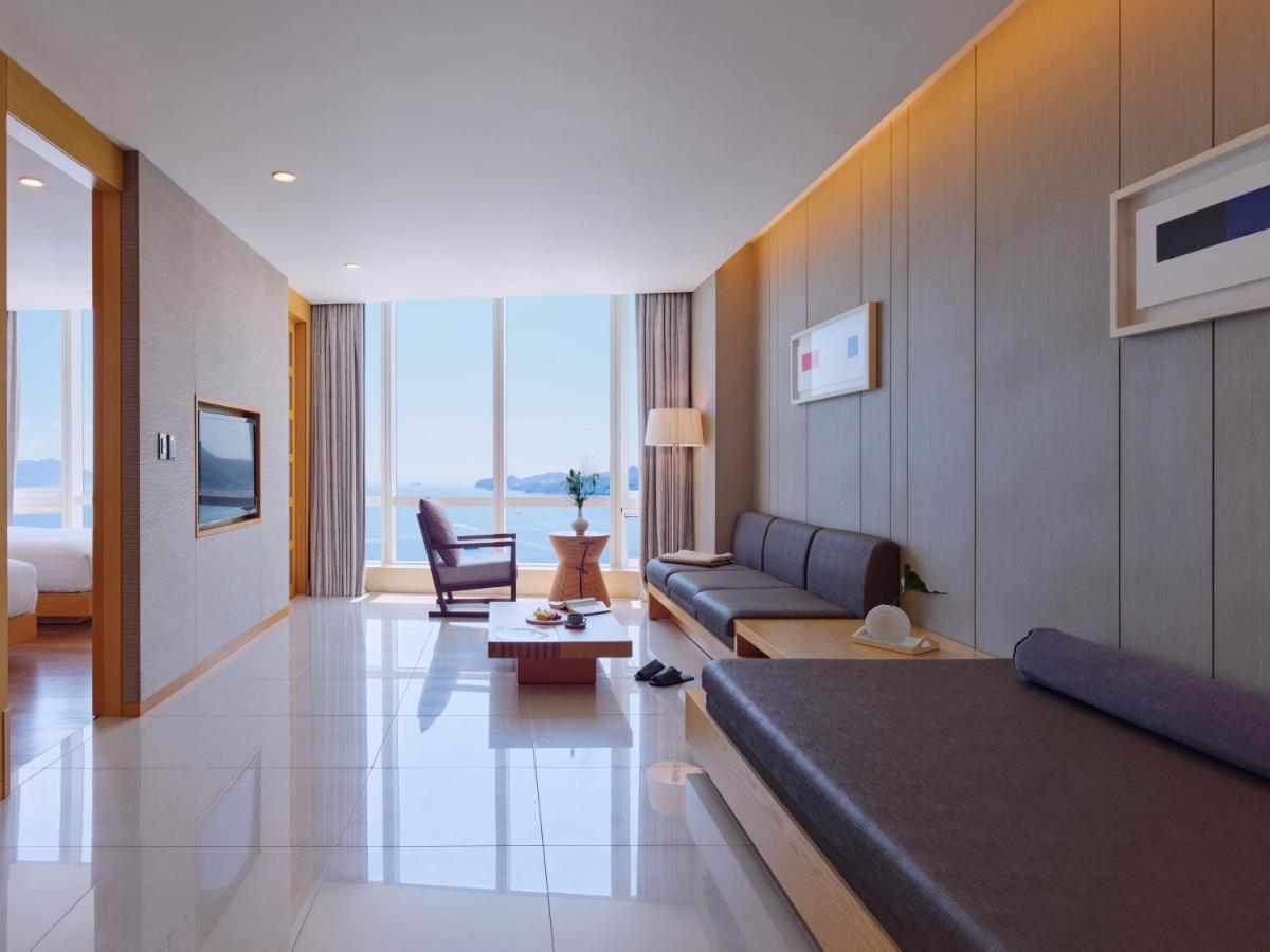 Sono Calm Yeosu Hotel Buitenkant foto