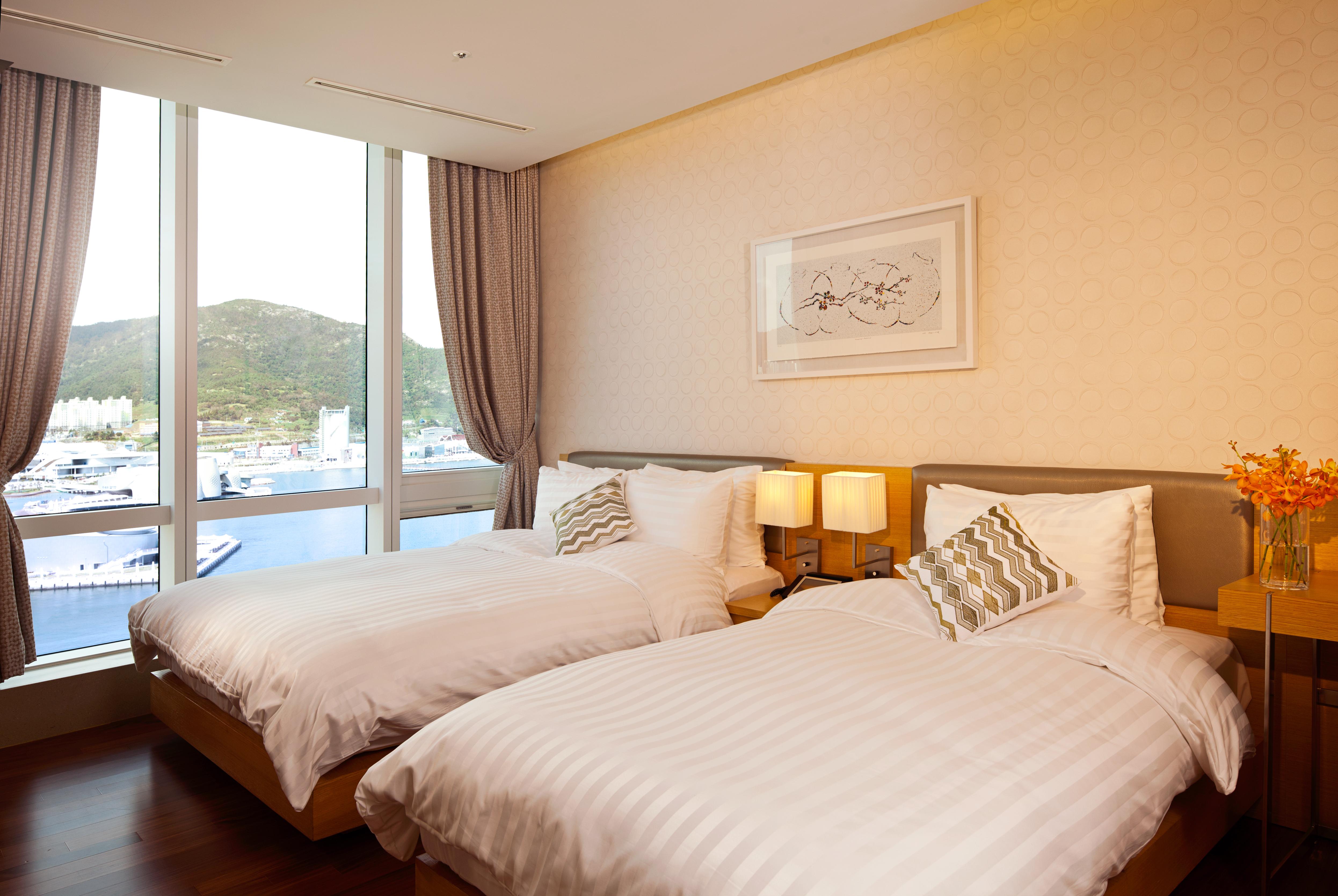 Sono Calm Yeosu Hotel Buitenkant foto