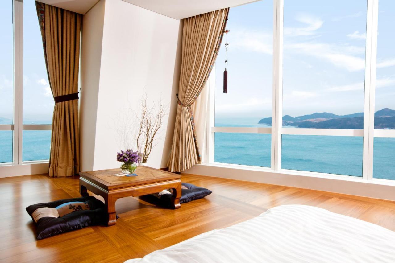 Sono Calm Yeosu Hotel Buitenkant foto