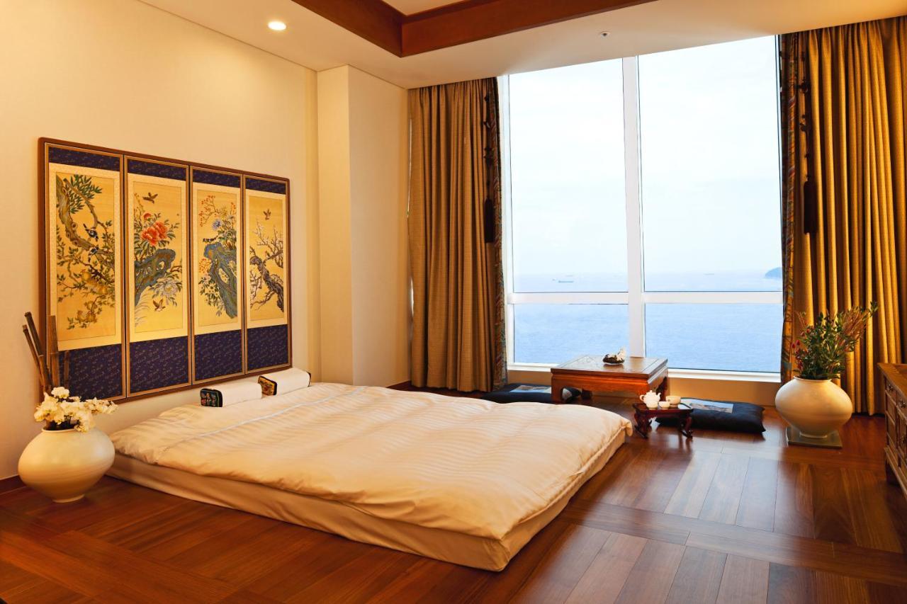 Sono Calm Yeosu Hotel Buitenkant foto
